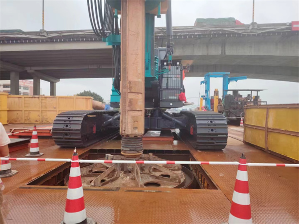 山河SWDM550H2 超大型多功能旋挖鉆機